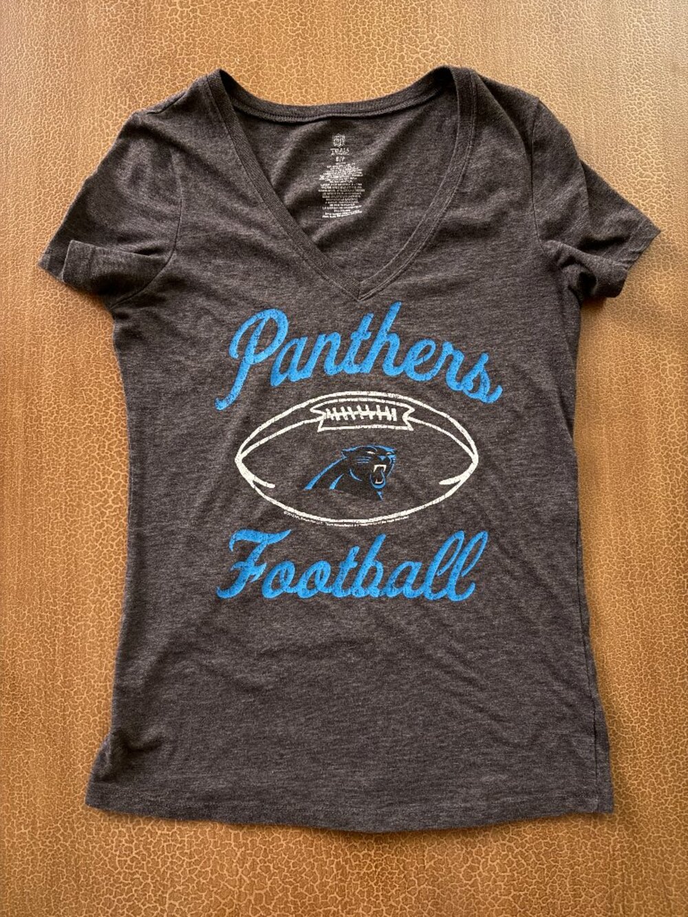 Carolina Panthers Football Short Sleeve TShirt - Size Small